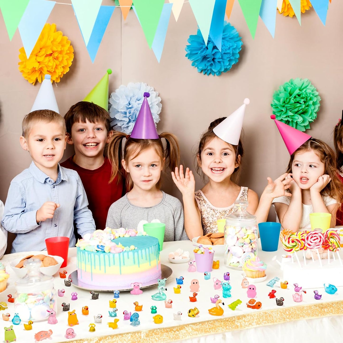 300 Pcs Luminous Mini Resin Animal in The Dark Mini Resin Figurines with 25 Styles Duck Frog Rabbit Owl Mushroom Shapes for Fairy Garden Accessories Micro Landscape Bonsai Aquarium Outdoor Decor