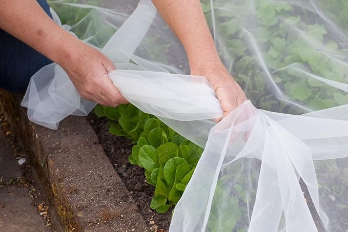 Agfabric Garden Netting 6.5'x100' Insect Pest Barrier Bird Netting for Garden Protection,Row Cover Mesh Netting for Vegetables Fruit Trees and Plants,White