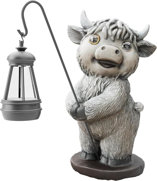 Highland Cow Statues with Solar Lights, Highland Cow Resin Figurine Lights, Highland Cow Ornaments for Patio, Balcony, Indoor Decoration and as Gifts