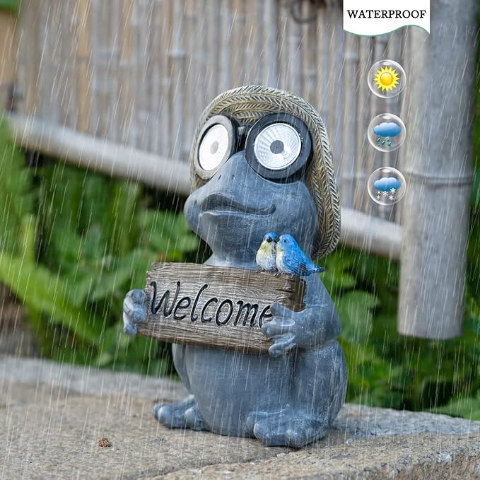 Garden Statue of Frog with Solar Light Eyes,Solar Decor Frog Outdoor Decorations,Frogs Figurine for Patio, Balcony, Yard, Lawn Ornament,Perfect Garden Gift,9.72inch