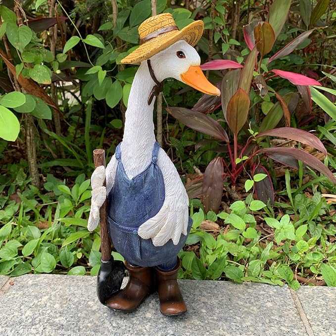 Garden Statues Gardener Couple Duck, Indoor Outdoor Decorations Cute Ducks Art Décor Goose Figurine Ornament for Yard Home Garden Patio and Office (Male)