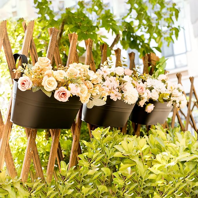 3 Pack Metal Hanging Flower Pots for Railing Fence，Outdoor Balcony Rail Planter with Detachable Hooks Drainage Holes for Deck Garden Home Decor Black